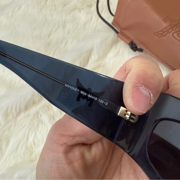 La DoubleJ
cherry-print eye mask and case NWT - Picture 7 of 7